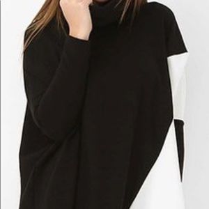 Asymmetrical Black & White Tunic